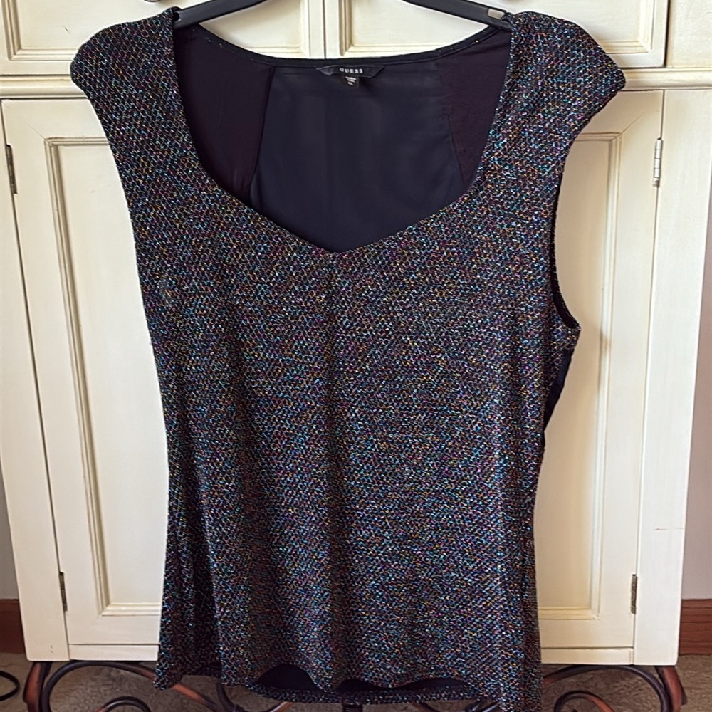 Guess Sweetheart Neckline Black cap sleeved top Size XL